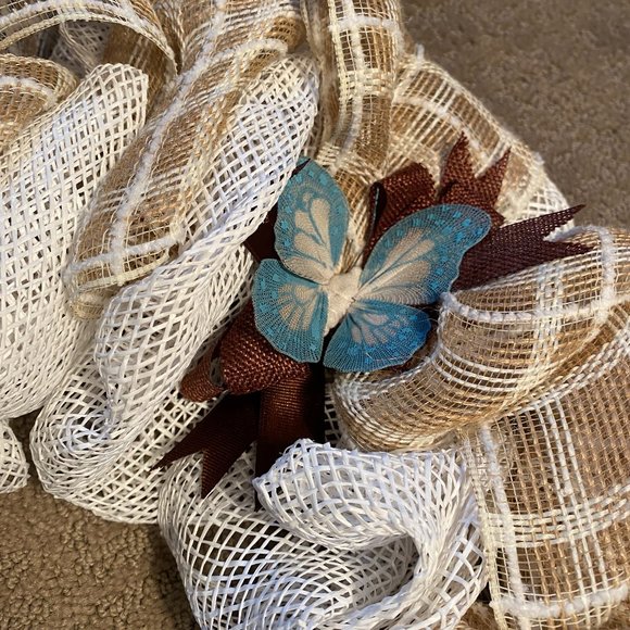 NEW Handmade Deco mesh Butterfly Wreath - Picture 3 of 7